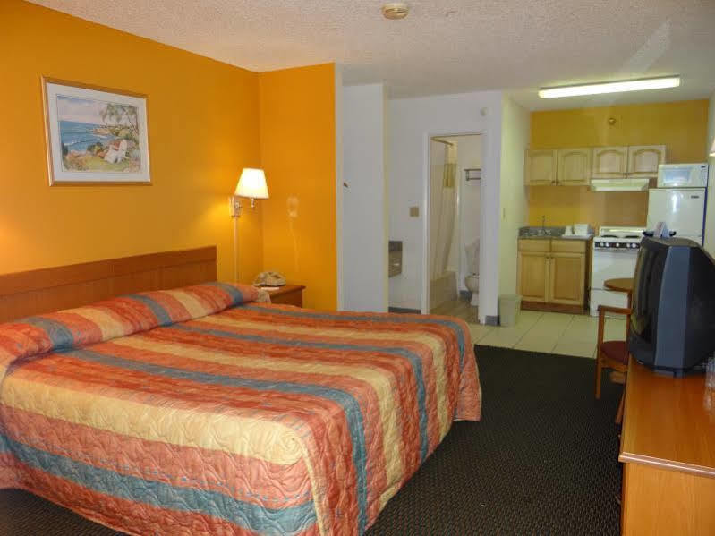Magnuson Hotel Bradenton Exteriör bild