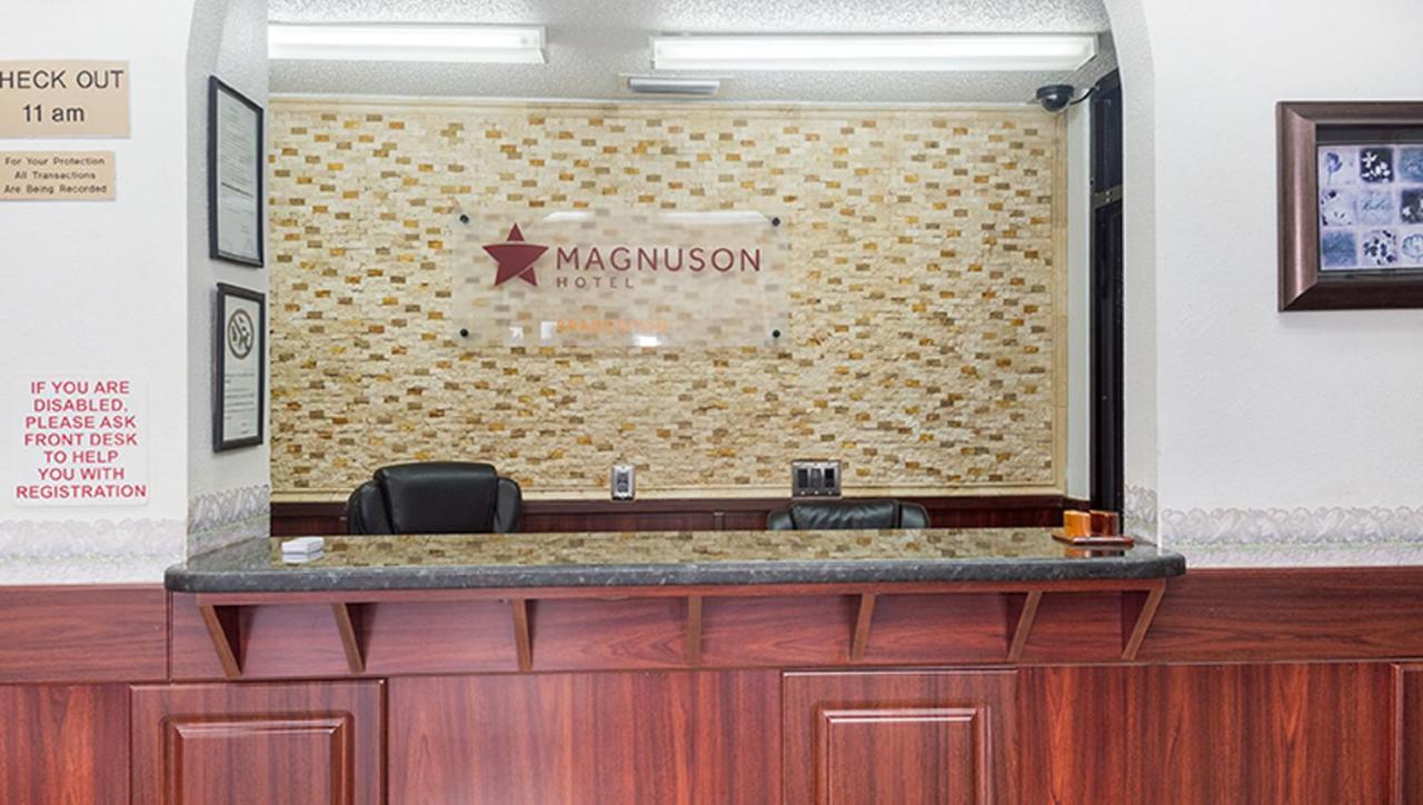 Magnuson Hotel Bradenton Exteriör bild